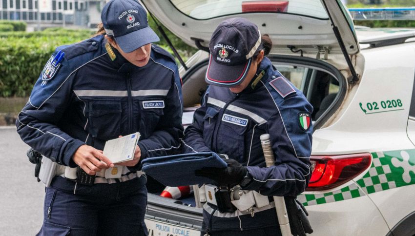 Multe, non basta più patente e libretto: il nuovo documento TT2119 è obbligatorio per guidare. Cos'è
