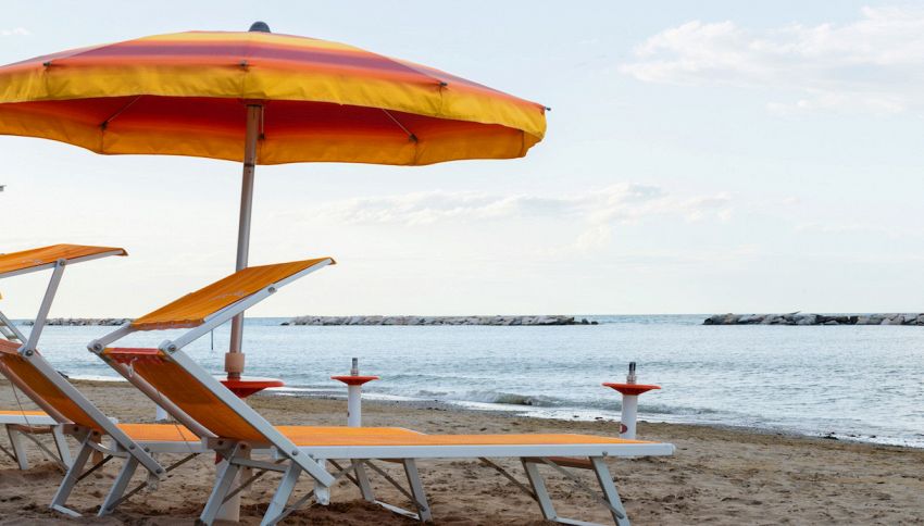 E' il lido più costoso d'Europa: per un ombrellone e due lettini puoi arrivare a spendere anche 1.150 € al giorno. Dove si trova
