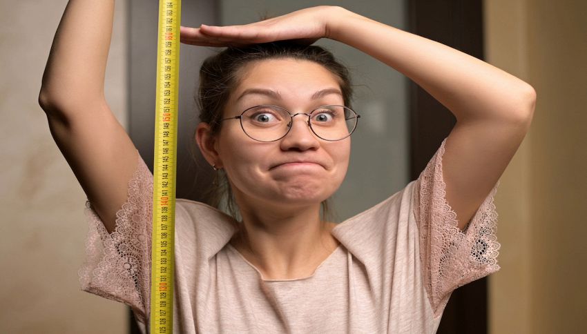 Dai 115 ai 150 cm: la ragazza che è 'cresciuta' 35 cm grazie alla chirurgia. Come ha fatto