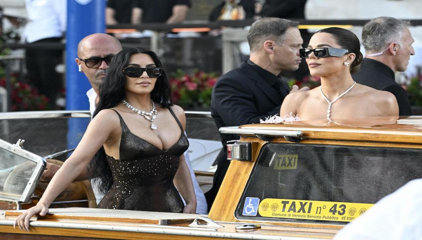 Buon compleanno Kim Kardashian: la regina dei social tra i Vip nati il 21 ottobre