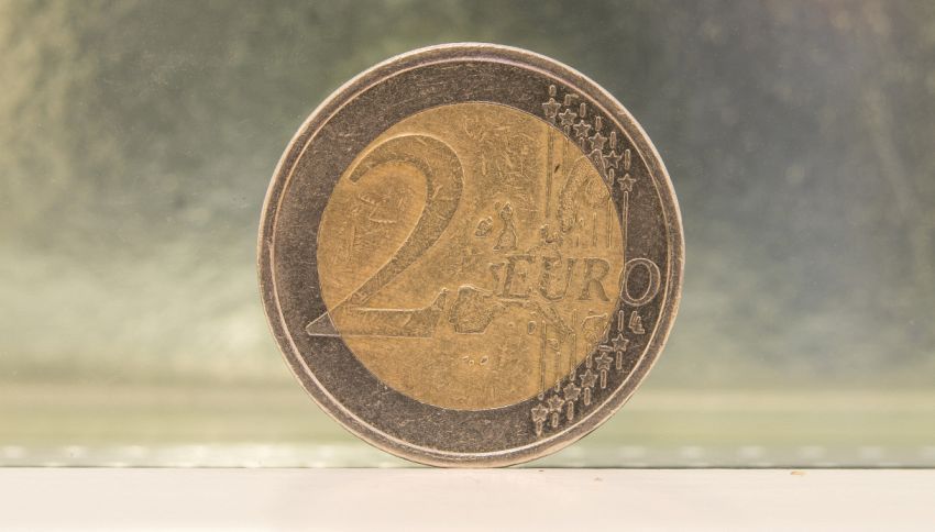 Riceve 2 euro alla cassa del supermercato e diventa ricco: la scoperta del numismatico vale 19mila euro