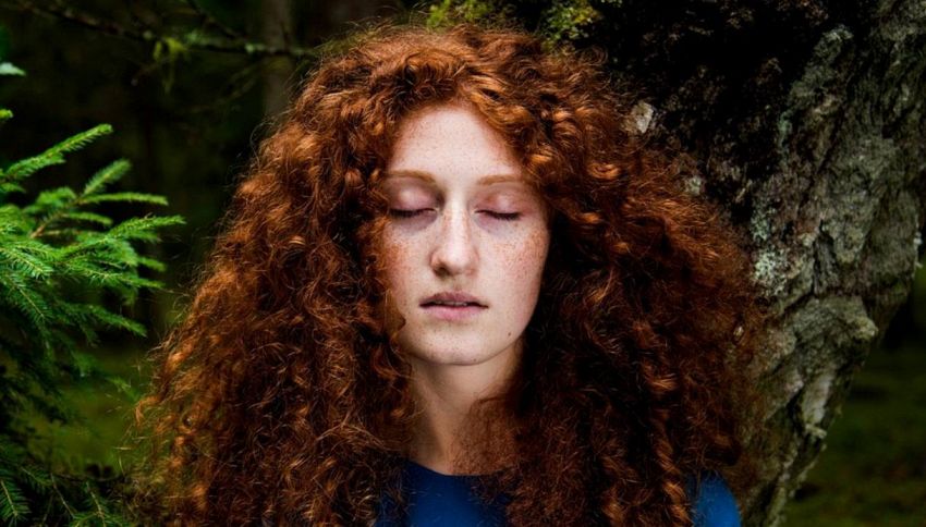 Perché chi ha i capelli rossi ha una sensibilità estrema? Ecco cosa rivela la genetica
