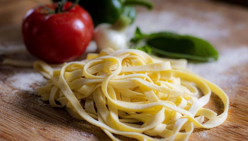 Pasta all'Amatriciana, il segreto per il soffritto che in pochi sanno
