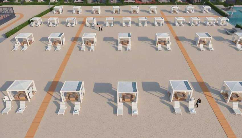 La spiaggia pi&ugrave; esclusiva (e cara) d'Italia: cabine con cassaforte e tende imperiali da 1500 &euro; al giorno
