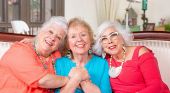 Hanno pi&ugrave; di 100 anni e insieme sommano 316 anni: chi sono le sorelle pi&ugrave; anziane del mondo