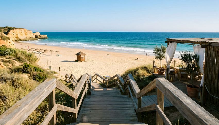 Spiagge da sogno senza folla: tra i tesori nascosti d&rsquo;Europa c&rsquo;&egrave; anche una destinazione italiana