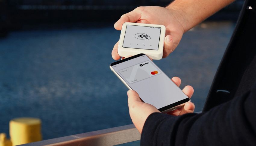 Soldi a parenti e amici? Non fare il bonifico: tutte le app per non rischiare problemi con il Fisco