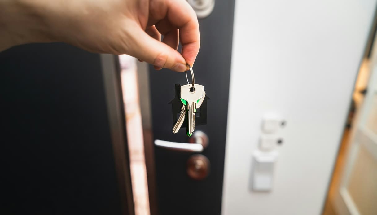 Vacanze, sette trucchi anti-ladro da usare per chiudere casa in sicurezza