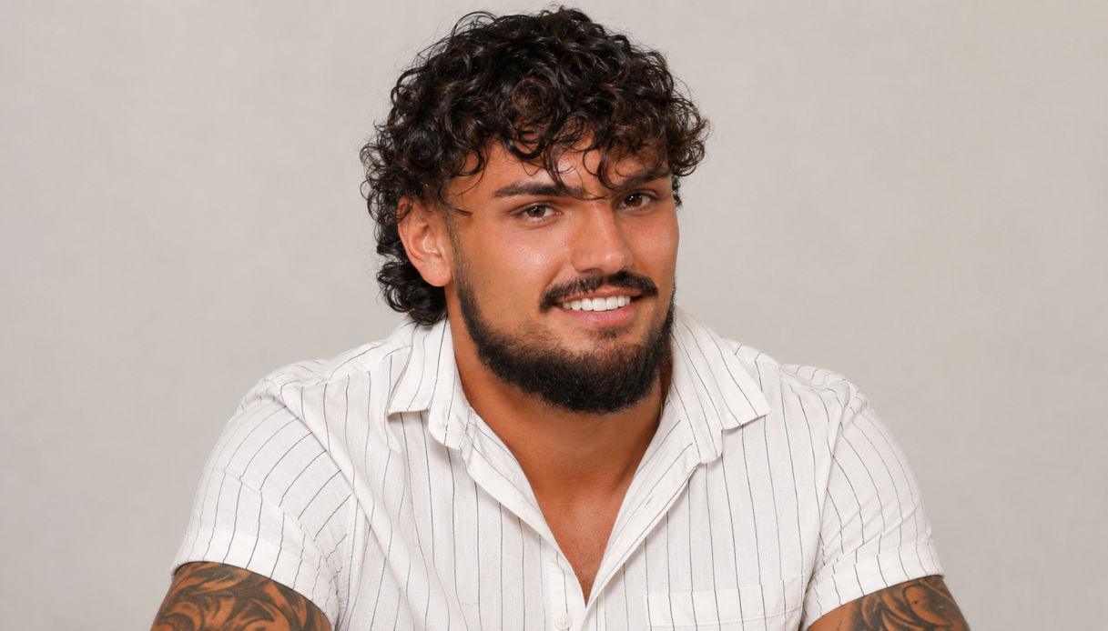 Temptation Island, questo fidanzato della nuova edizione &egrave; riuscito a guadagnare 10mila euro in un solo giorno: ecco come ha fatto