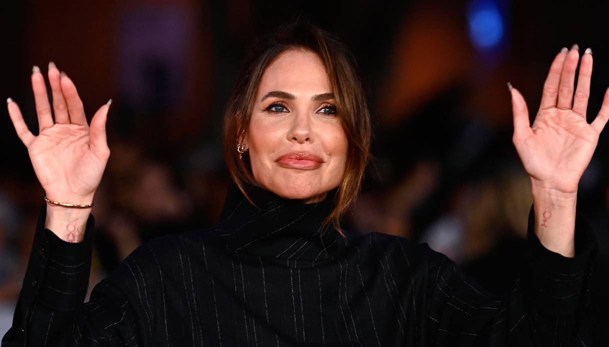 Ilary Blasi sposa Bastian Muller in una villa extra lusso della Costiera Amalfitana: quanto costa dormirci una sola notte