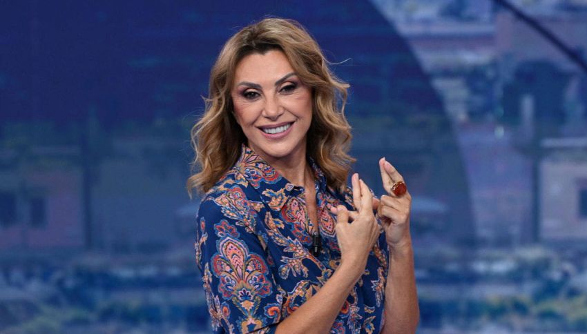 &laquo;Ho chiesto una grazia a Padre Pio&raquo;: la conduttrice de La Vita in diretta racconta la guarigione inspiegabile e quel misterioso profumo di fiori nella sua cella