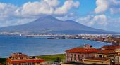 Il Vesuvio perde il suo "Occhio del Diavolo": crollato il celebre arco naturale nella valle dell'Inferno