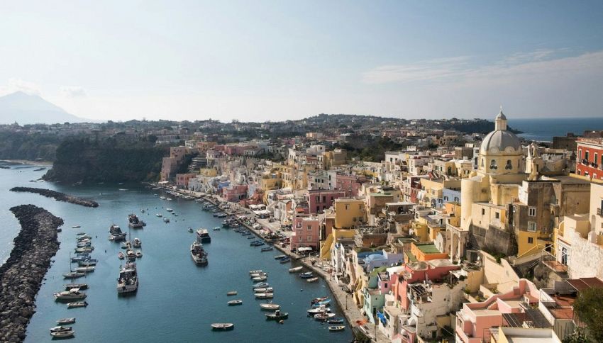 Mare, la classifica delle Regioni pi&ugrave; inquinate a causa di abusivismo e depuratori non funzionanti
