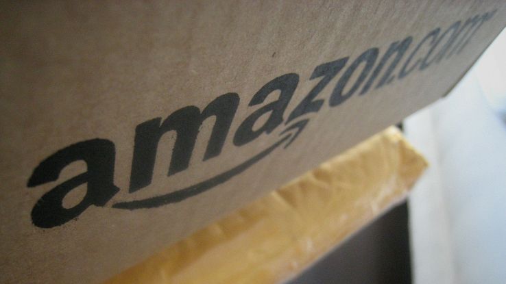 Giro di vite di Amazon sulle recensioni pagate dalle società