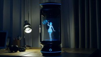 Gatebox, l'assistente virtuale fidanzata