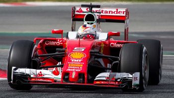 Vettel a bordo della Ferrari di F1