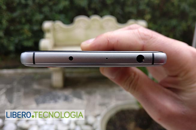 Nubia Z11, la parte superiore