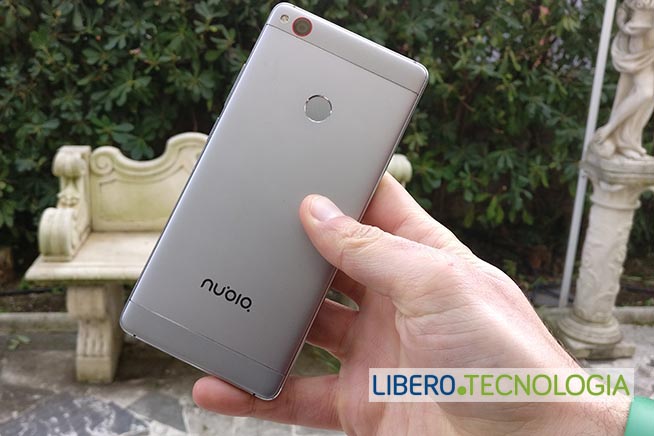Nubia Z11, la parte posteriore