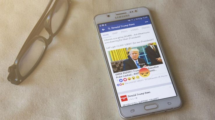 Facebook testa una bacheca secondaria su smartphone