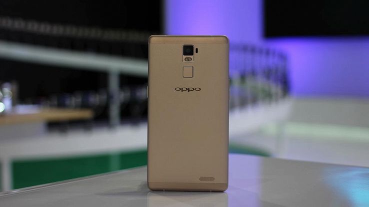 Oppo F3 lo smartphone con la doppia fotocamera frontale