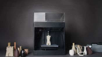 Clay XYZ, la stampante 3D che realizza vasi di ceramica