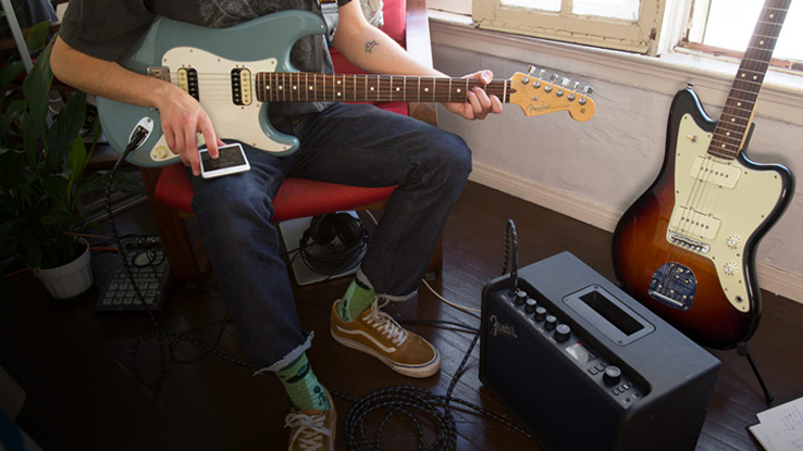 Fender Mustang GT, l'amplificatore che si imposta con lo smartphone