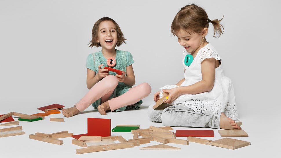 Benjamin Button, la microcamera che registra le avventure dei bambini