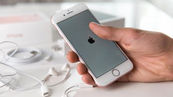 Apple, nuovi brevetti fanno luce su come sarà l'iPhone 8