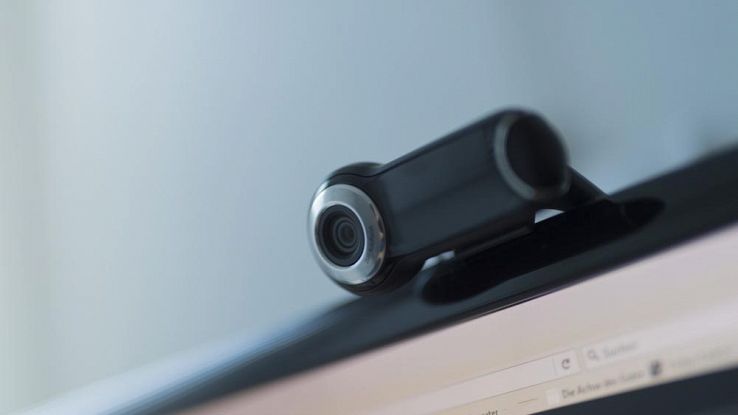Come controllare se qualcuno utilizza la webcam del PC per spiarti