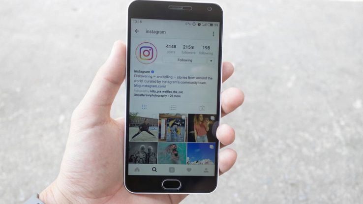 Instagram, l'intelligenza artificiale blocca insulti e commenti d'odio