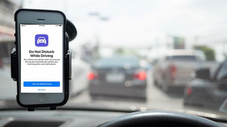 IOS 11, notifiche dei messaggi bloccate mentre si guida