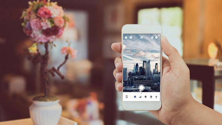 Infltr, l'app fotografica per iPhone da 7 milioni di filtri