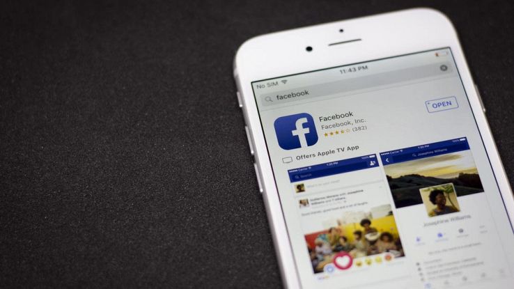 Facebook sa quello che fai sul telefonino anche se non utilizzi l’app