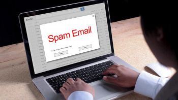 Scoperto l'archivio dello spam: oltre 700 milioni di indirizzi email