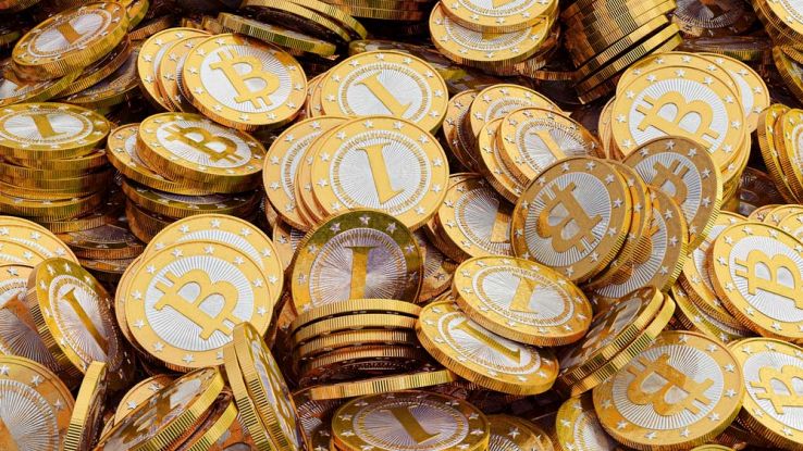 Bitcoin, a novembre potrebbe dividersi in tre parti