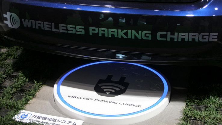 Ricarica auto elettrica sarà wireless