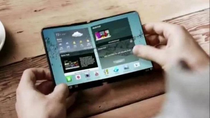 Samsung Galaxy X, lo smartphone pieghevole compare in Corea