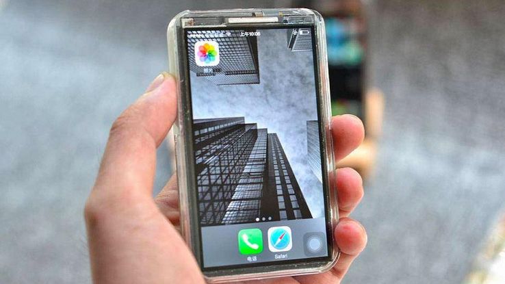 L'iPhone X Mini esiste: arriva dalla Cina ed è fatto a mano