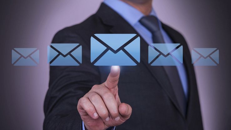 Come funzionano Drag & Drop e impostazione di lettura di Libero Mail