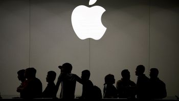 Apple, in futuro un iPhone pieghevole