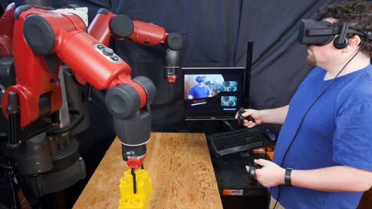 Baxter, il robot del MIT che si controlla con un visore VR