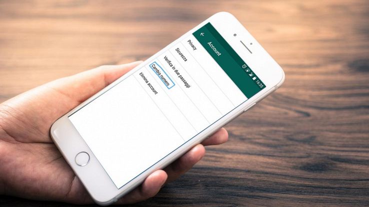 WhatsApp, cosa fare quando si cambia numero di telefono