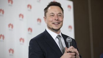 Tesla vuole impianto in Cina