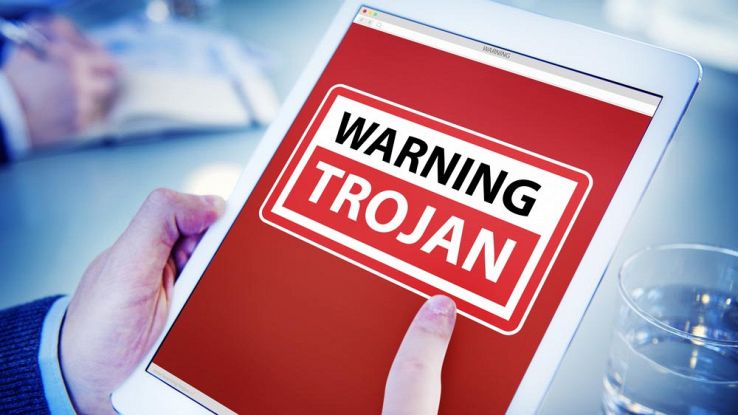 Un 'immagine di un virus trojan sullo schermo di un device