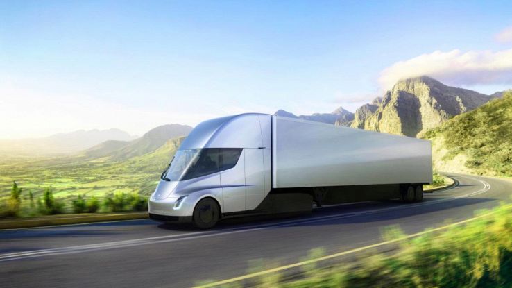 Tesla, nel 2019 un tir elettrico