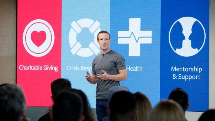 Facebook, fondo da 50mln per beneficenza
