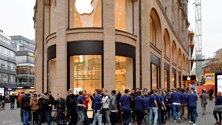 Apple: è il giorno di iPhone X