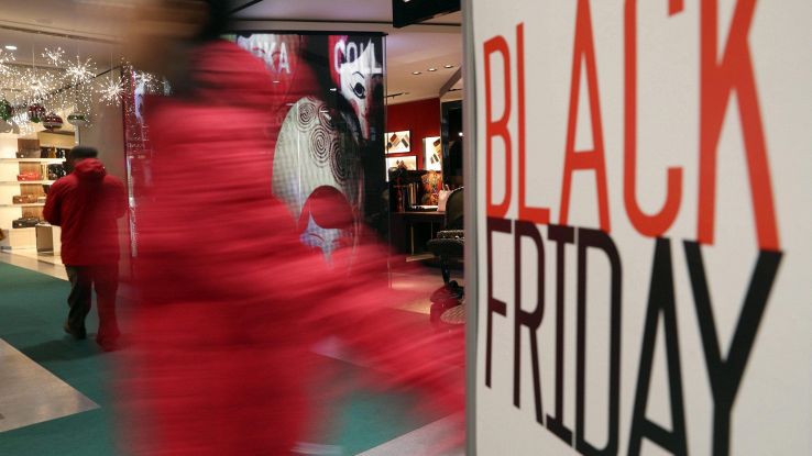 Black Friday, acquisti per 800 mln euro