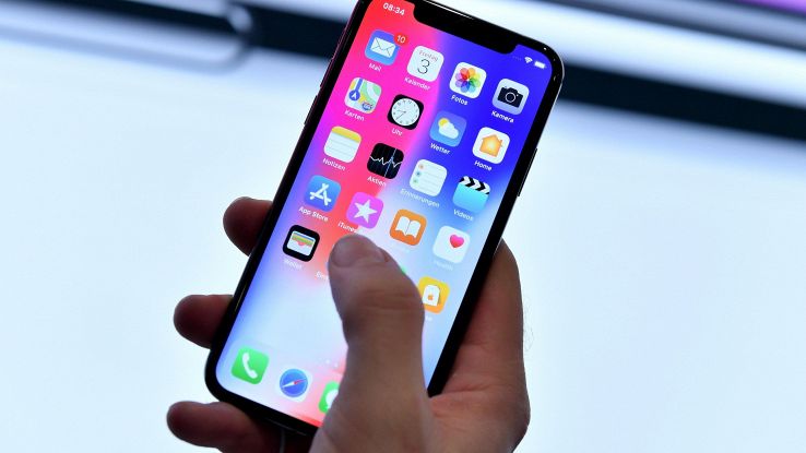 Apple: nuovo iPhone a metà del 2018