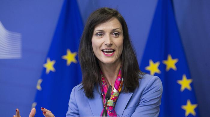 Ue, le fake news sono una minaccia per le democrazie